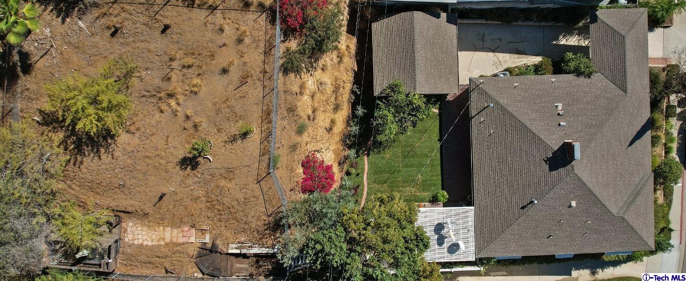 107 East Kenneth Road Glendale, CA 91207 - Photo 10 of 55 Gallery Image 10
