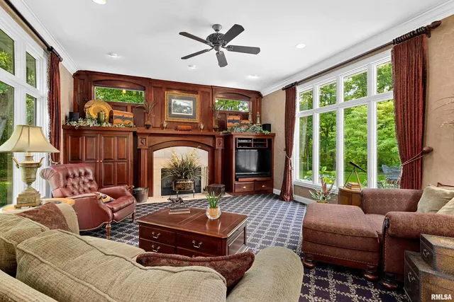 $929,900 | 11518 North Nettle Creek Drive, Dunlap, IL 61525