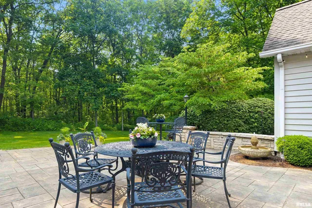 $929,900 | 11518 North Nettle Creek Drive, Dunlap, IL 61525