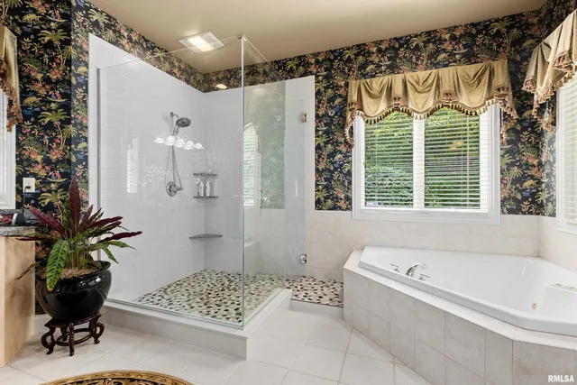 $929,900 | 11518 North Nettle Creek Drive, Dunlap, IL 61525