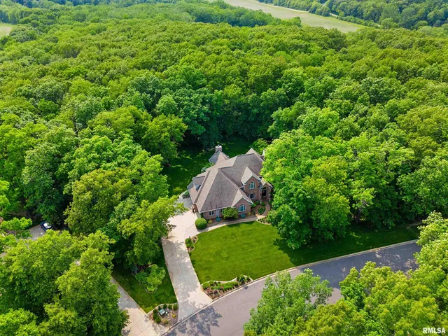 $929,900 | 11518 North Nettle Creek Drive, Dunlap, IL 61525