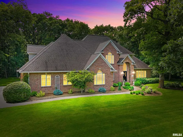 $929,900 | 11518 North Nettle Creek Drive, Dunlap, IL 61525