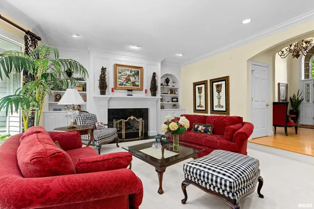 $929,900 | 11518 North Nettle Creek Drive, Dunlap, IL 61525