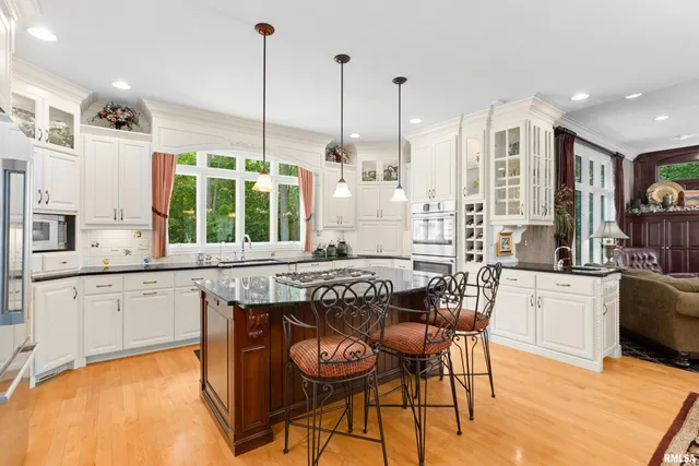 $929,900 | 11518 North Nettle Creek Drive, Dunlap, IL 61525