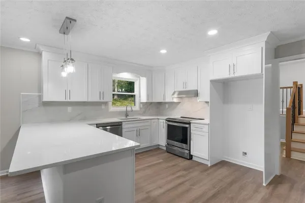 $639,800 | 4645 Dunwoody Club Drive, Dunwoody, GA 30338