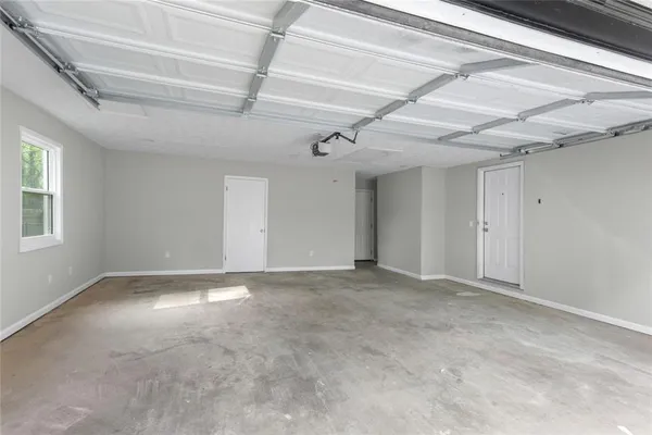 $639,800 | 4645 Dunwoody Club Drive, Dunwoody, GA 30338