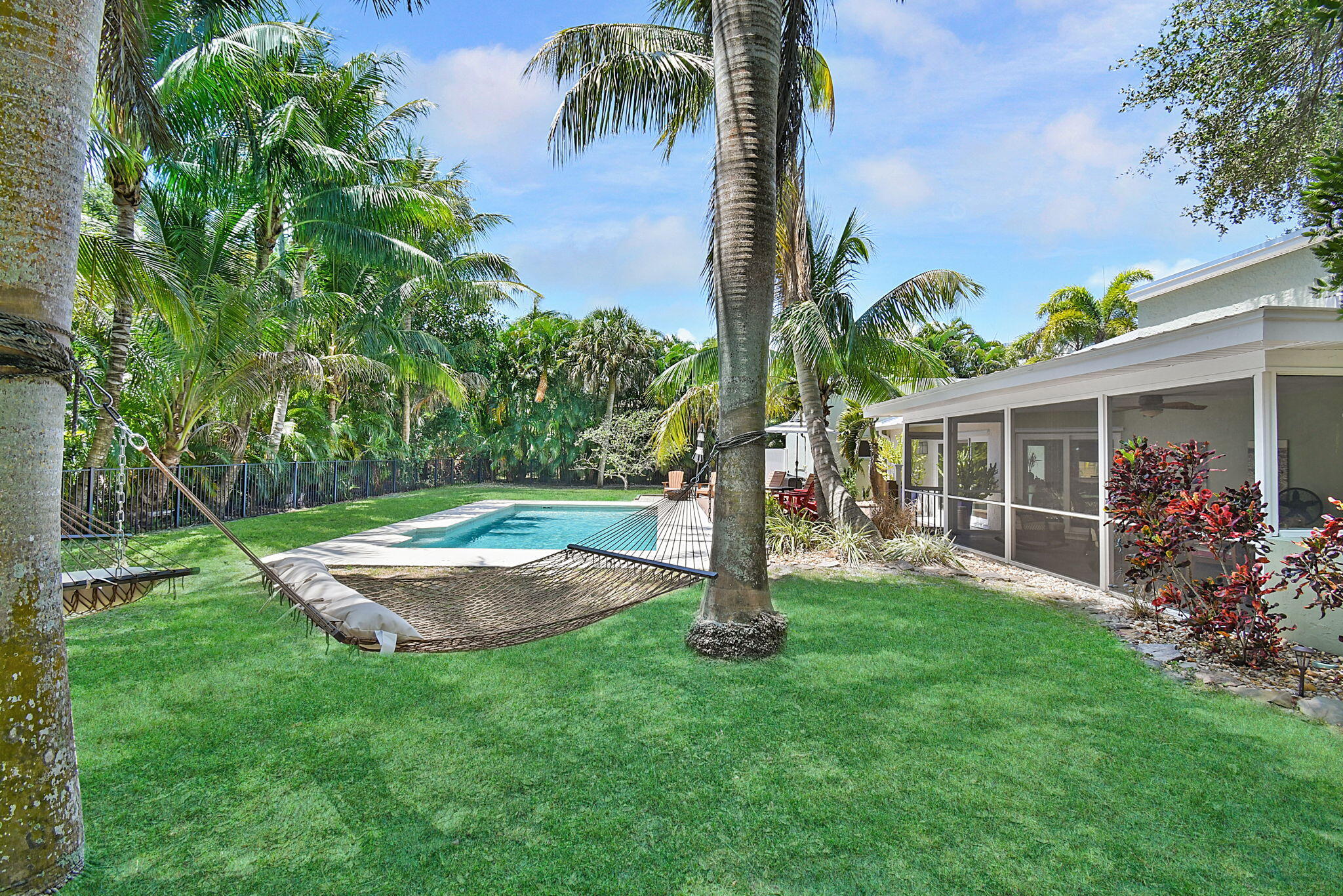 1 Riverview Drive Stuart, FL 34996 - Photo 42 of 70 Back Yard