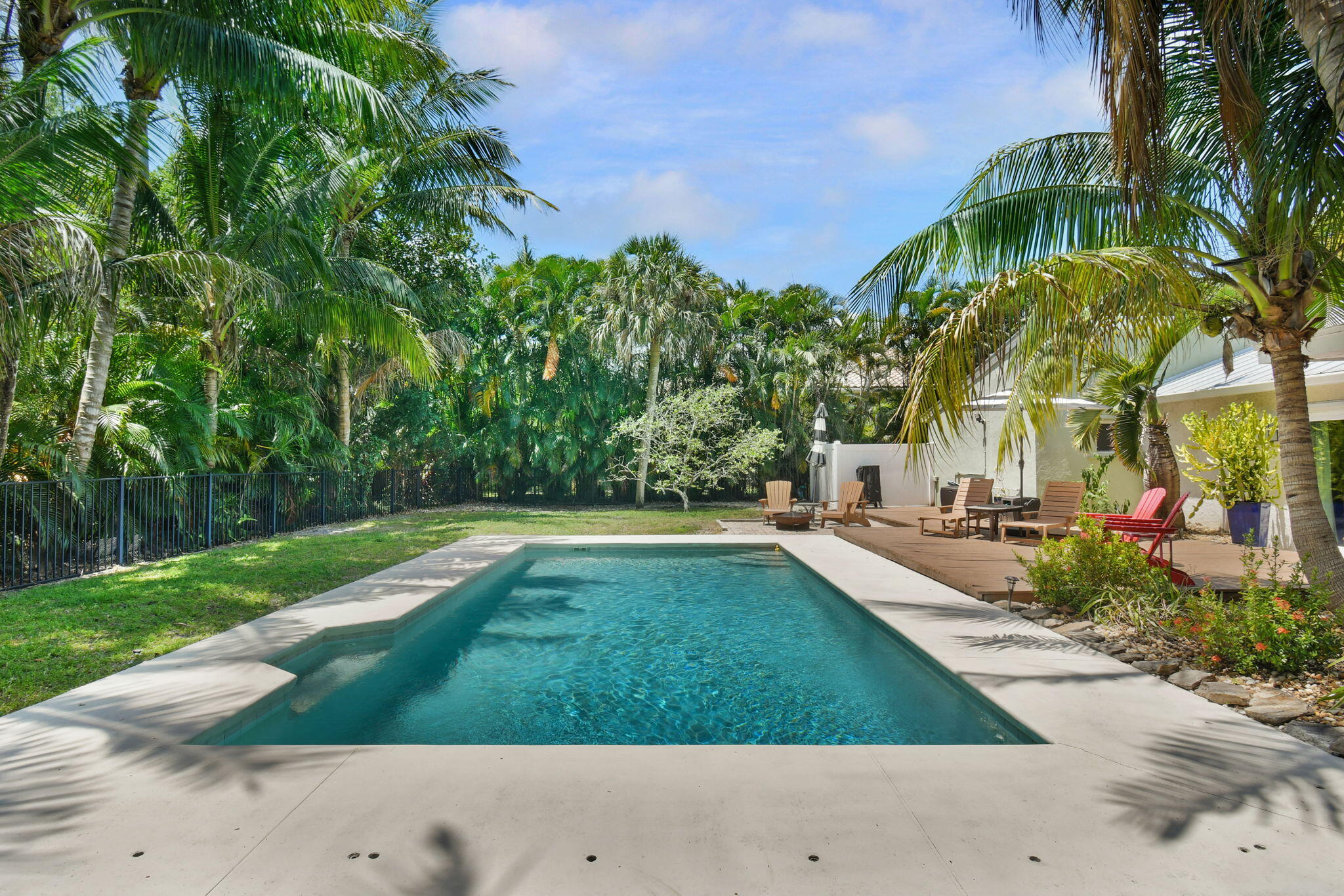 1 Riverview Drive Stuart, FL 34996 - Photo 50 of 70 Large Pool and Pool Deck