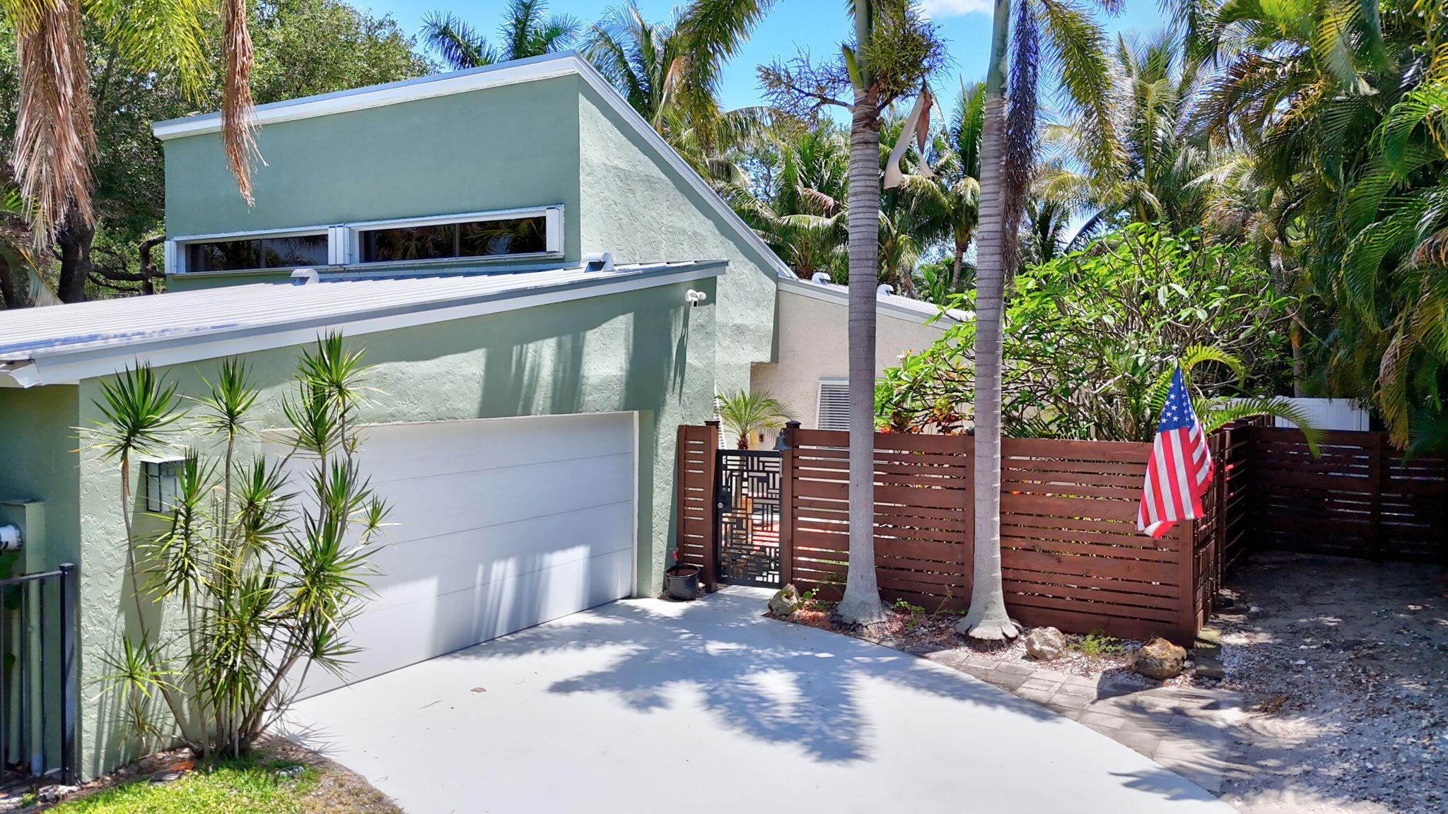1 Riverview Drive Stuart, FL 34996 - Photo 5 of 70 View of Garage and Privacy Entrance
