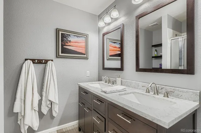 $585,000 | 10672 Hyacinth Street, Highlands Ranch, CO 80129