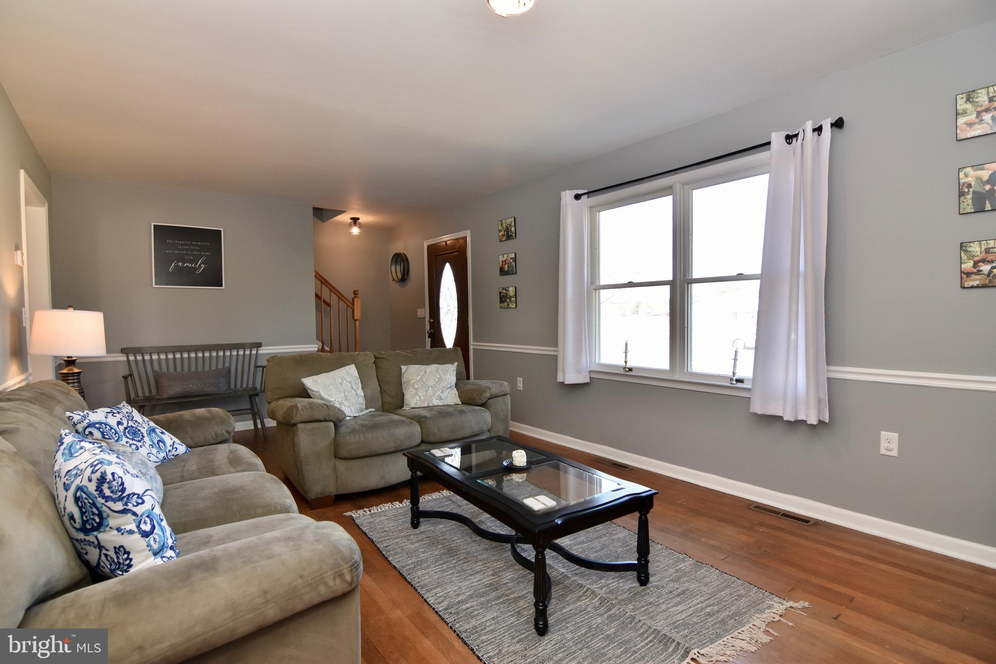 3853 Stockyard Road Eden, MD 21822 - Photo 4 of 59 Living Room
