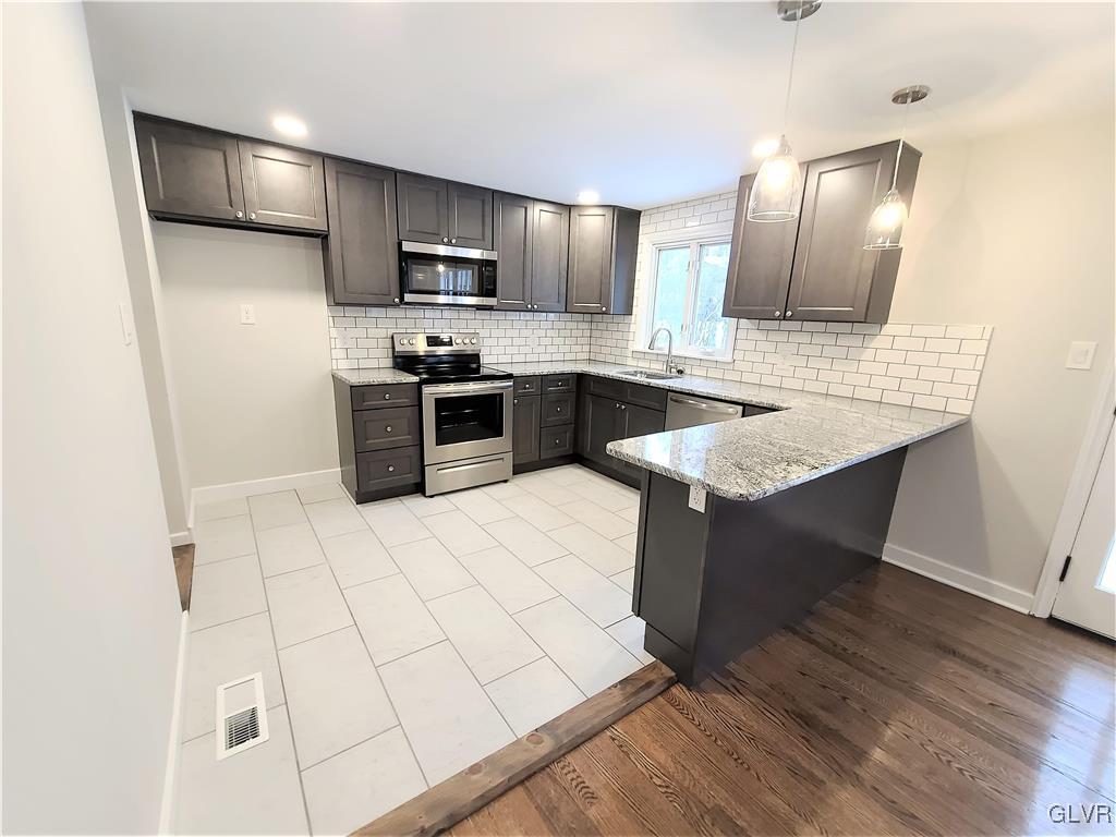 128 Buckingham Drive Bethlehem, PA 18017 - Photo 11 of 29