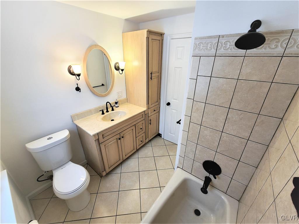 128 Buckingham Drive Bethlehem, PA 18017 - Photo 19 of 29