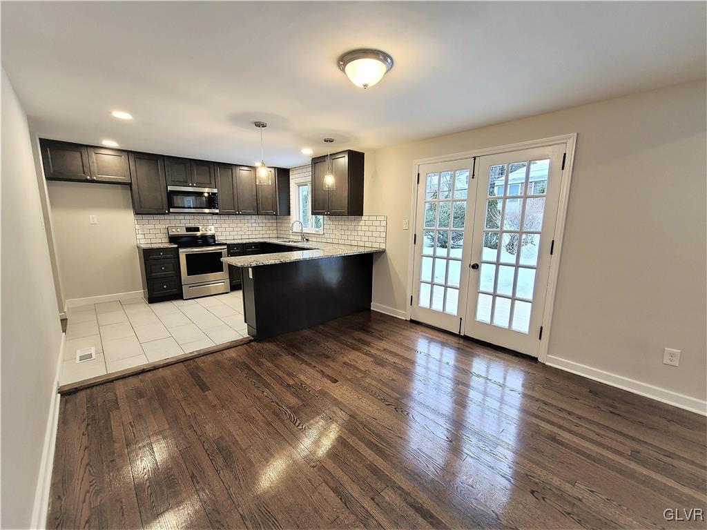 128 Buckingham Drive Bethlehem, PA 18017 - Photo 10 of 29