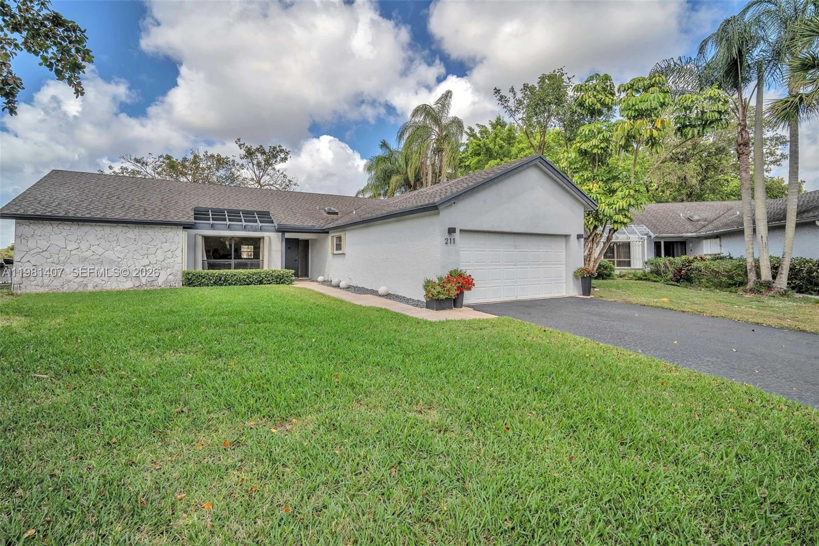 211 Southwest 87th Terrace Plantation, FL 33324 - Photo 1 of 54