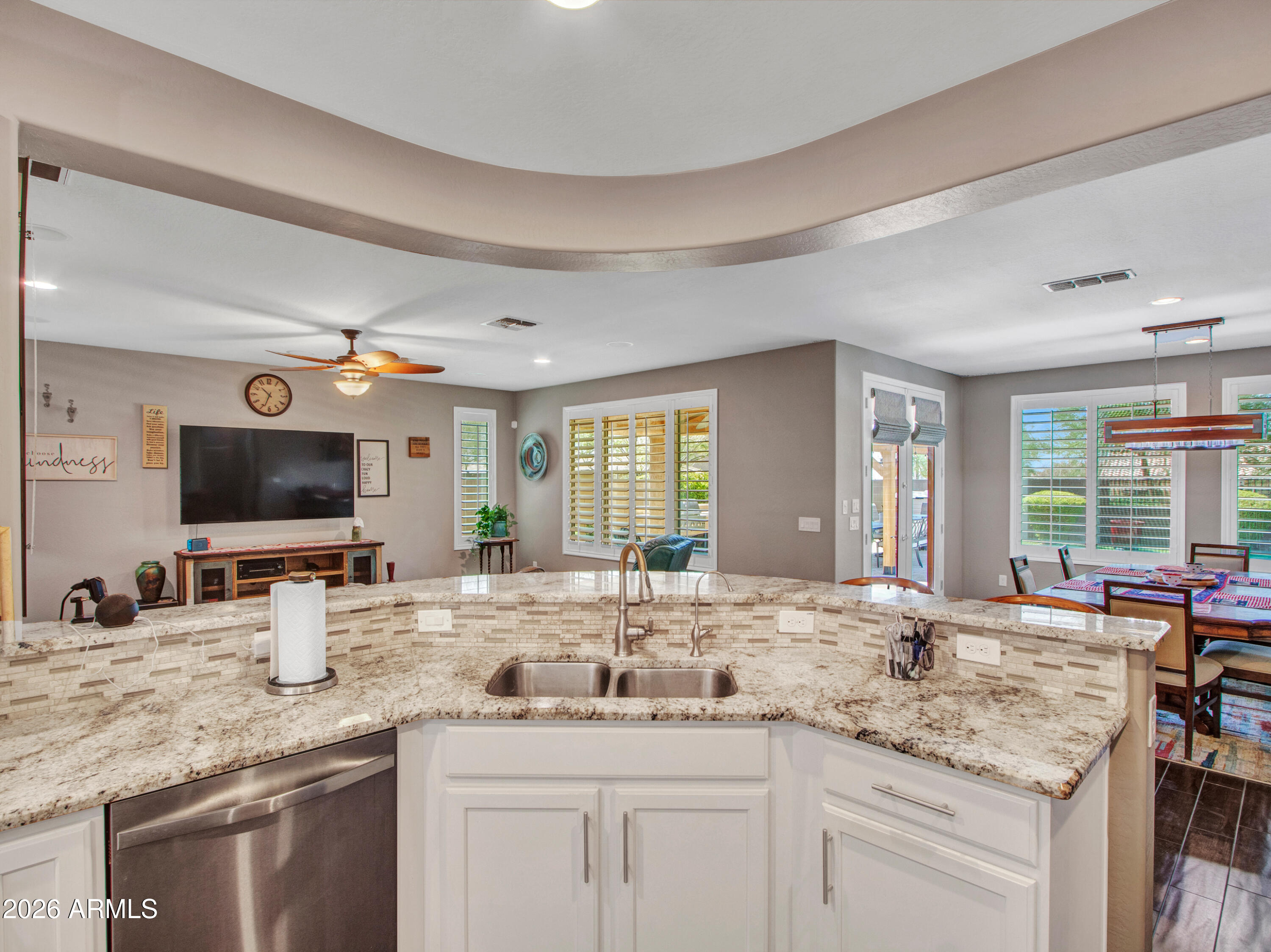 2539 West Rabjohn Road Phoenix, AZ 85085 - Photo 33 of 97 10-Kitchen-(4)