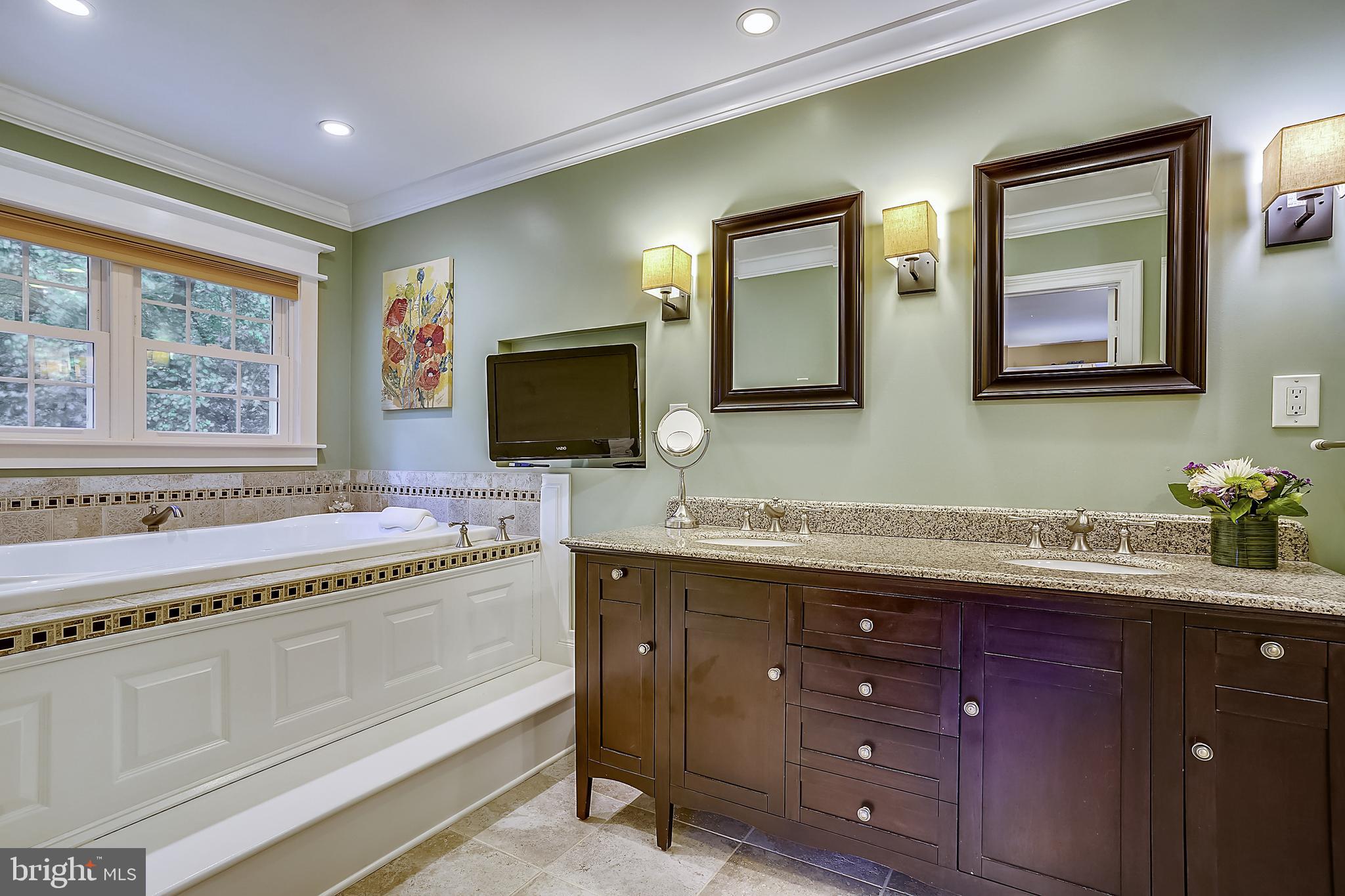4522 Gilbertson Road Fairfax, VA 22032 - Photo 22 of 65 Primary bath with heated floors and jacuzzi tub.