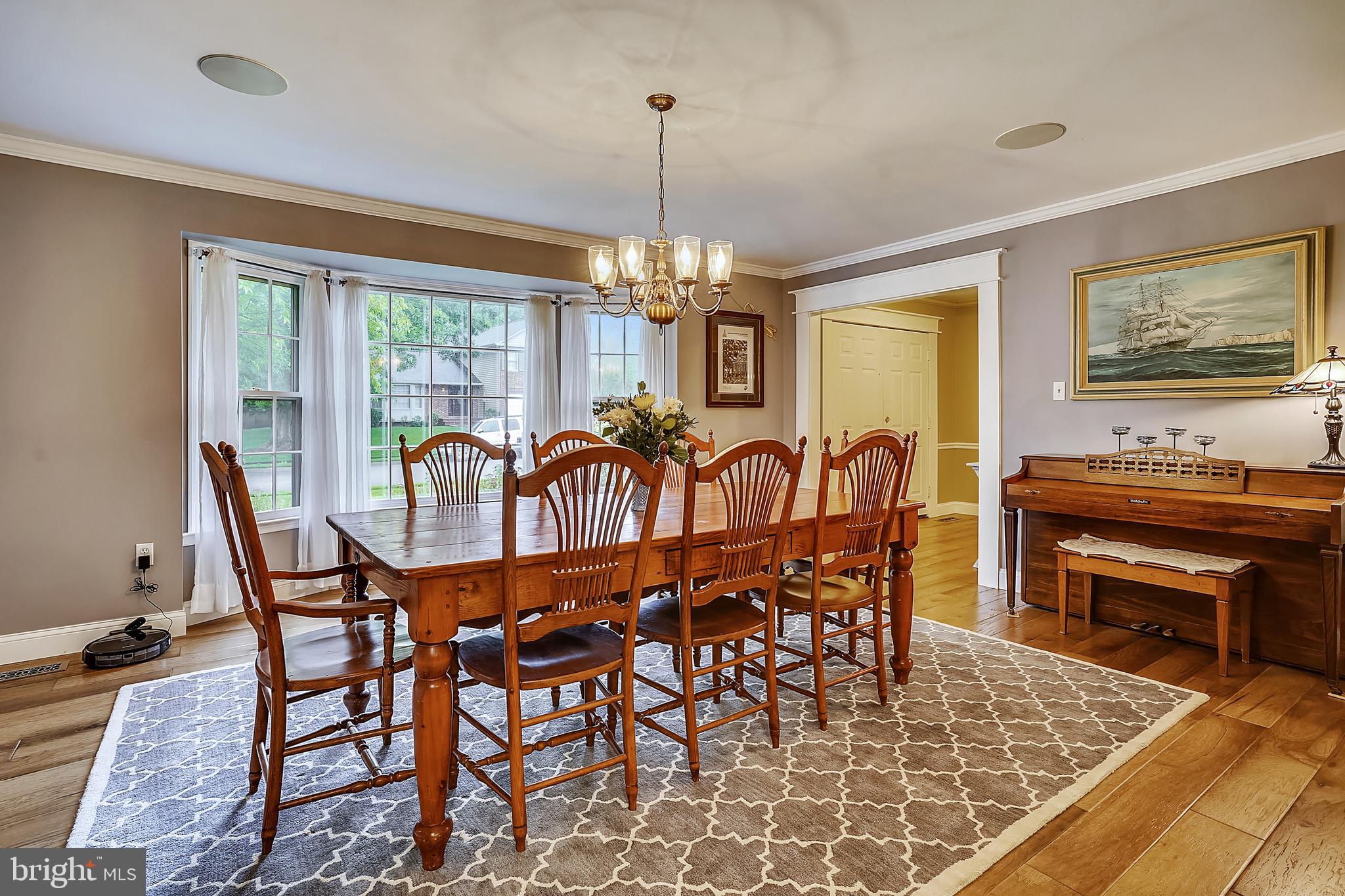 4522 Gilbertson Road Fairfax, VA 22032 - Photo 5 of 65 Dining room adjacent to entryway.