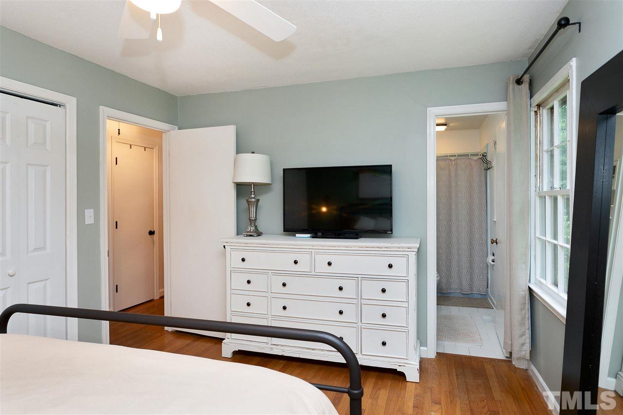 406 Rustic Ridge Road Cary, NC 27511 - Photo 16 of 30 Gallery Image 16