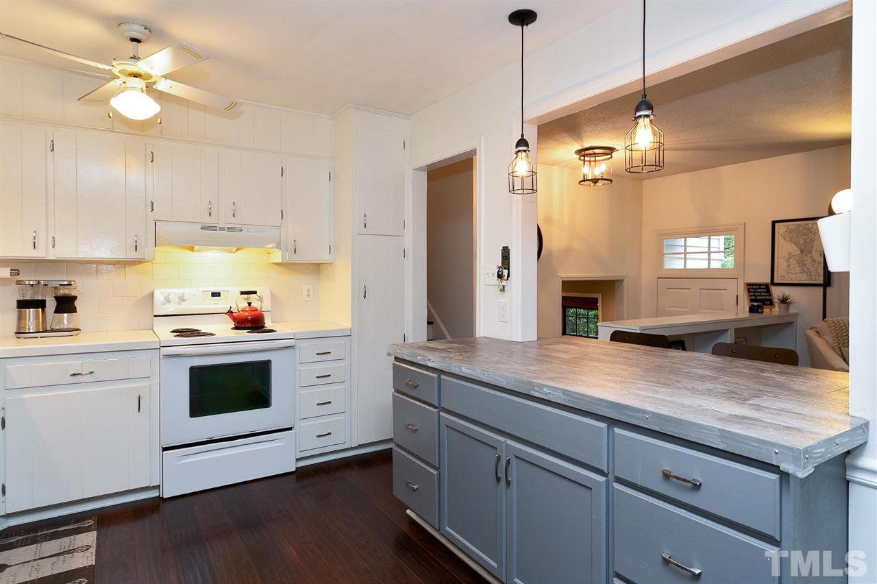 406 Rustic Ridge Road Cary, NC 27511 - Photo 8 of 30 Gallery Image 8