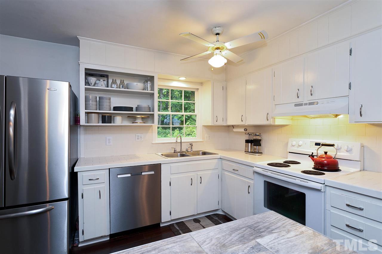 406 Rustic Ridge Road Cary, NC 27511 - Photo 10 of 30 Gallery Image 10