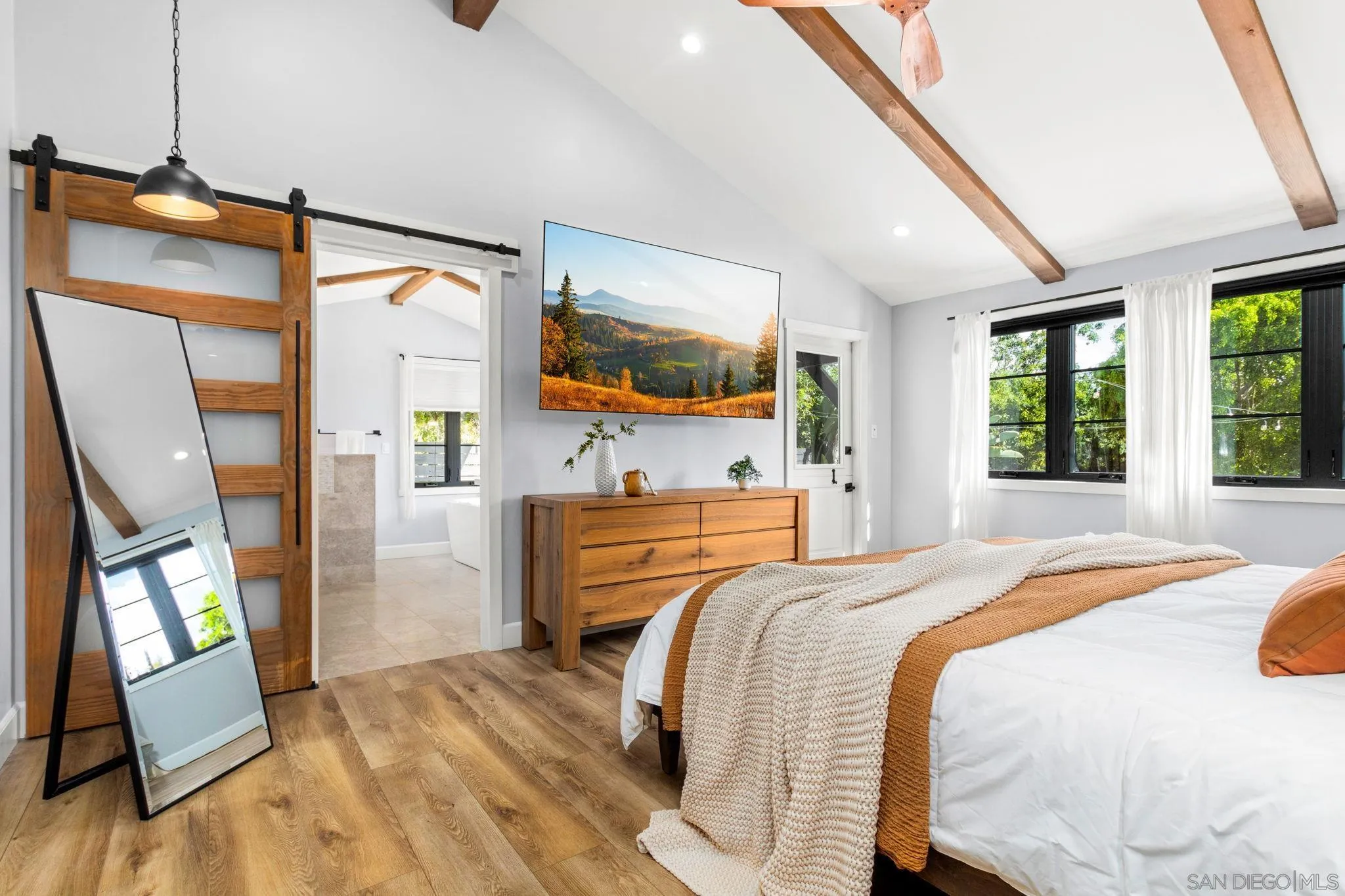 2335 Ivy Road Oceanside, CA 92054 - Photo 19 of 48