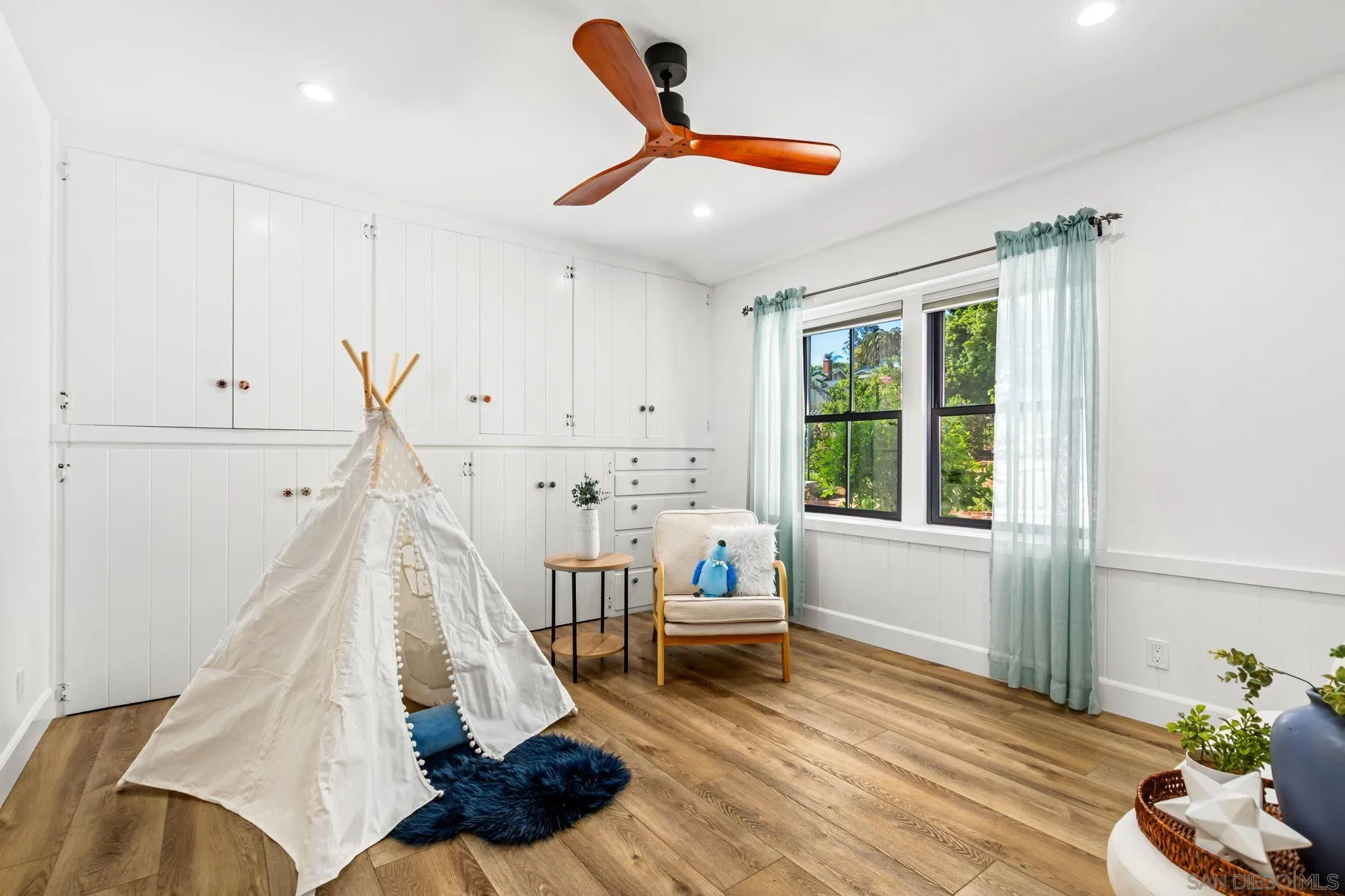 2335 Ivy Road Oceanside, CA 92054 - Photo 27 of 48