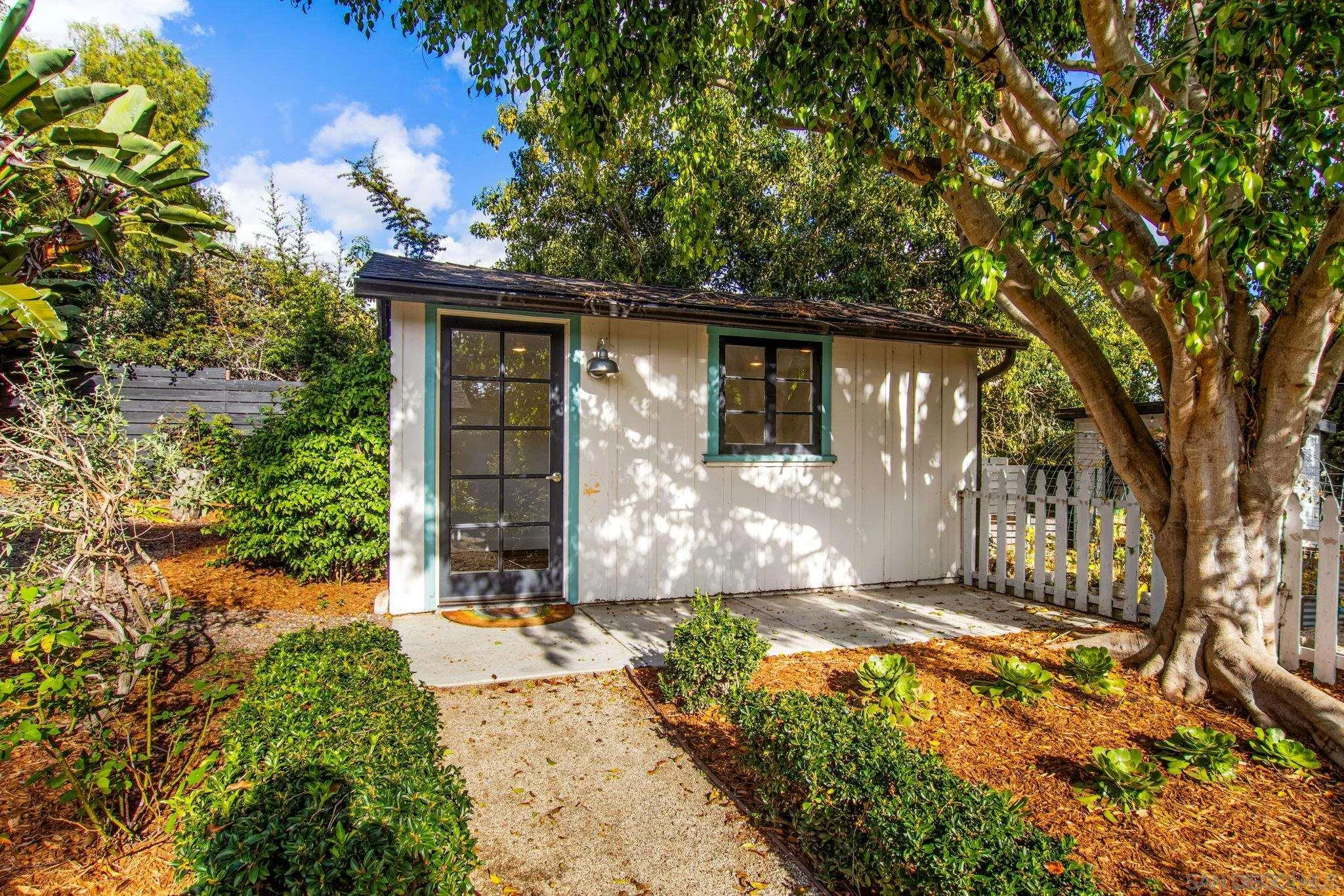 2335 Ivy Road Oceanside, CA 92054 - Photo 31 of 48