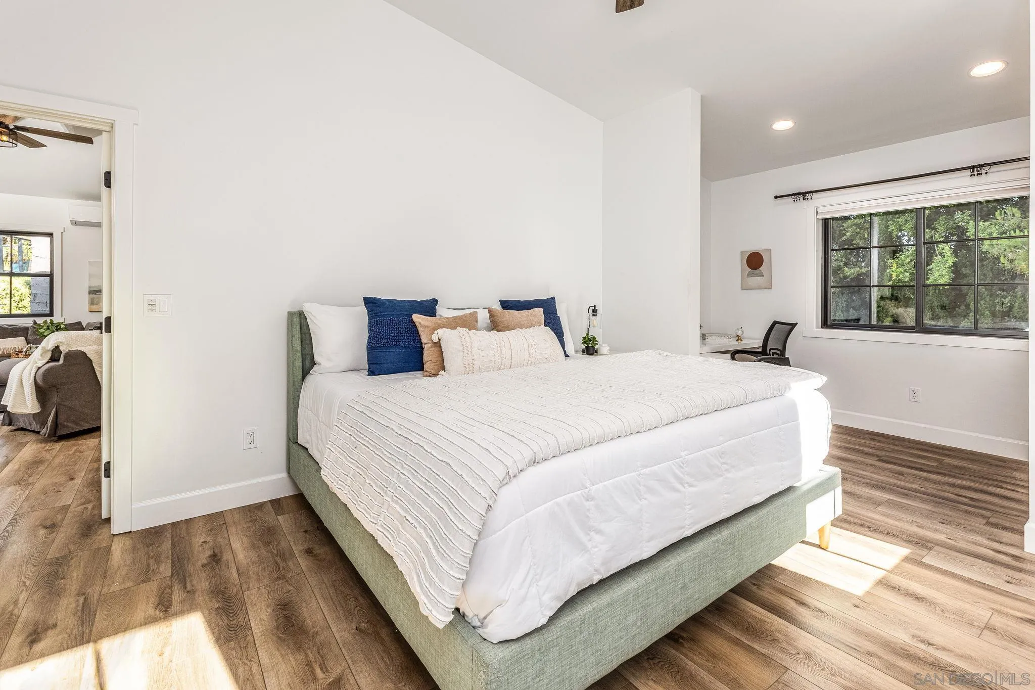 2335 Ivy Road Oceanside, CA 92054 - Photo 40 of 48