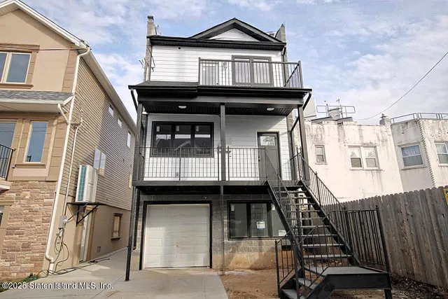 $748,888 | 59 Maple Terrace | New Dorp Beach