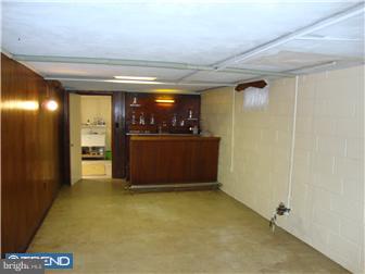 1200 Meadow Road Woodlyn, PA 19094 - Photo 17 of 20 Basement - Finished