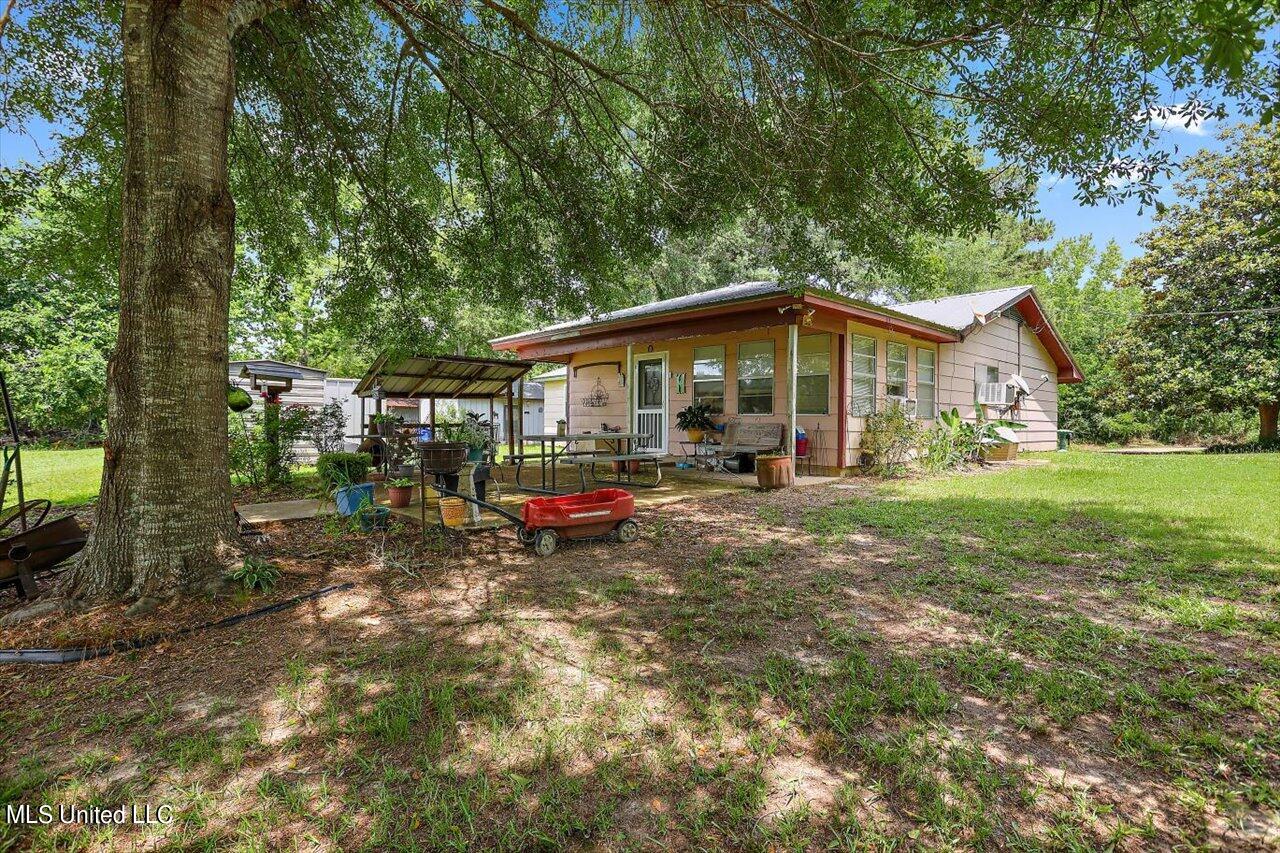 243 Hosey Road Magee, MS 39111 - Photo 32 of 88 32-243 Hosey Rd