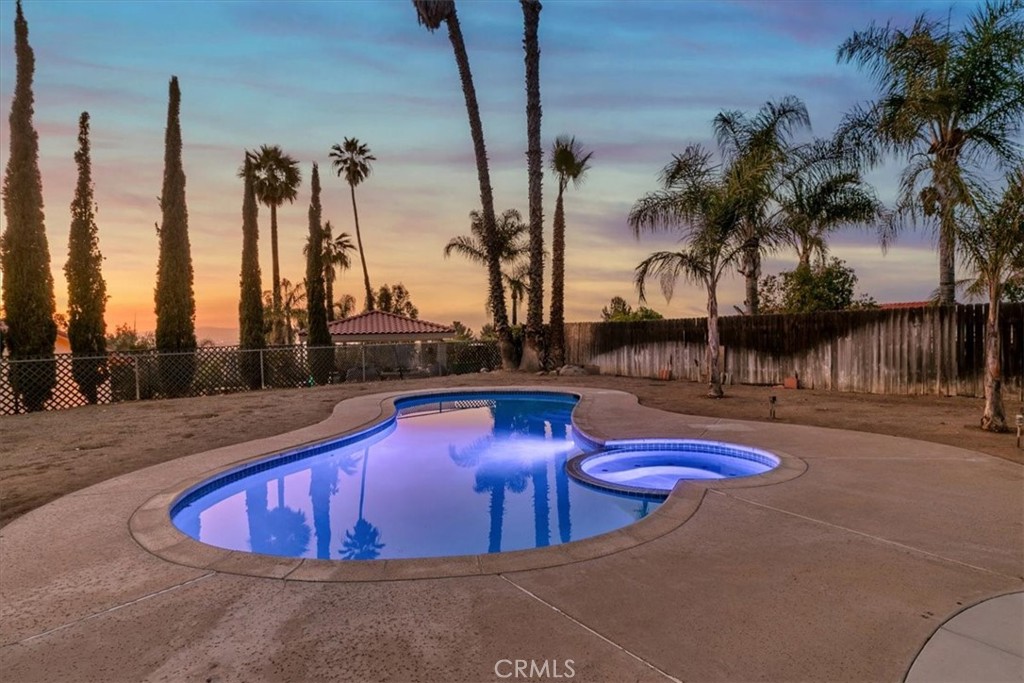 15745 Saddleback Road Riverside, CA 92506 - Photo 31 of 42 Pool and Spa View at Twilight