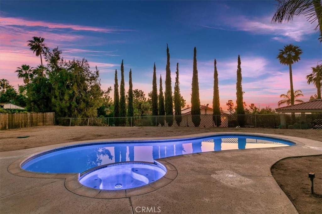 15745 Saddleback Road Riverside, CA 92506 - Photo 33 of 42 Pool and Spa View at Twilight