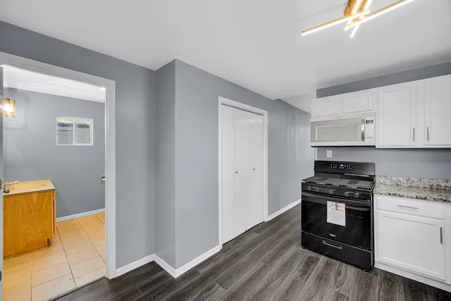 $120,000 | 554 Douglas Avenue, Calumet City, IL 60409