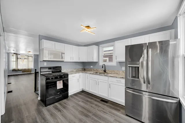 $120,000 | 554 Douglas Avenue, Calumet City, IL 60409