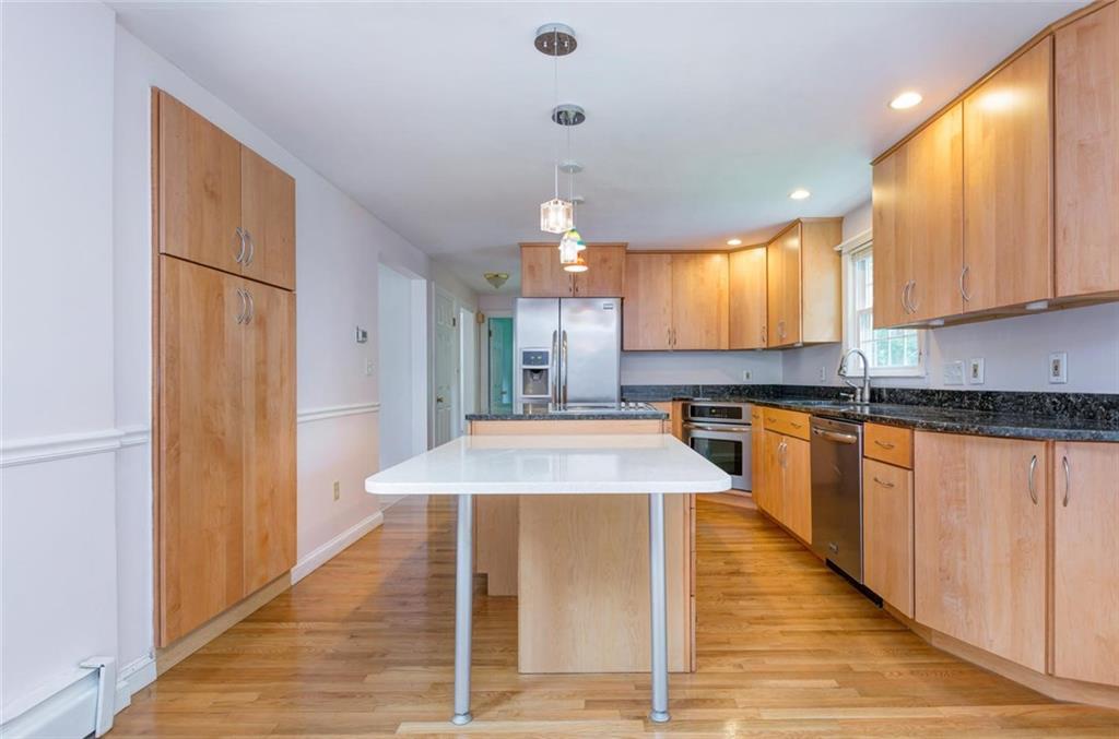 69 Caron Street Portland, ME 04103 - Photo 5 of 31 Photo