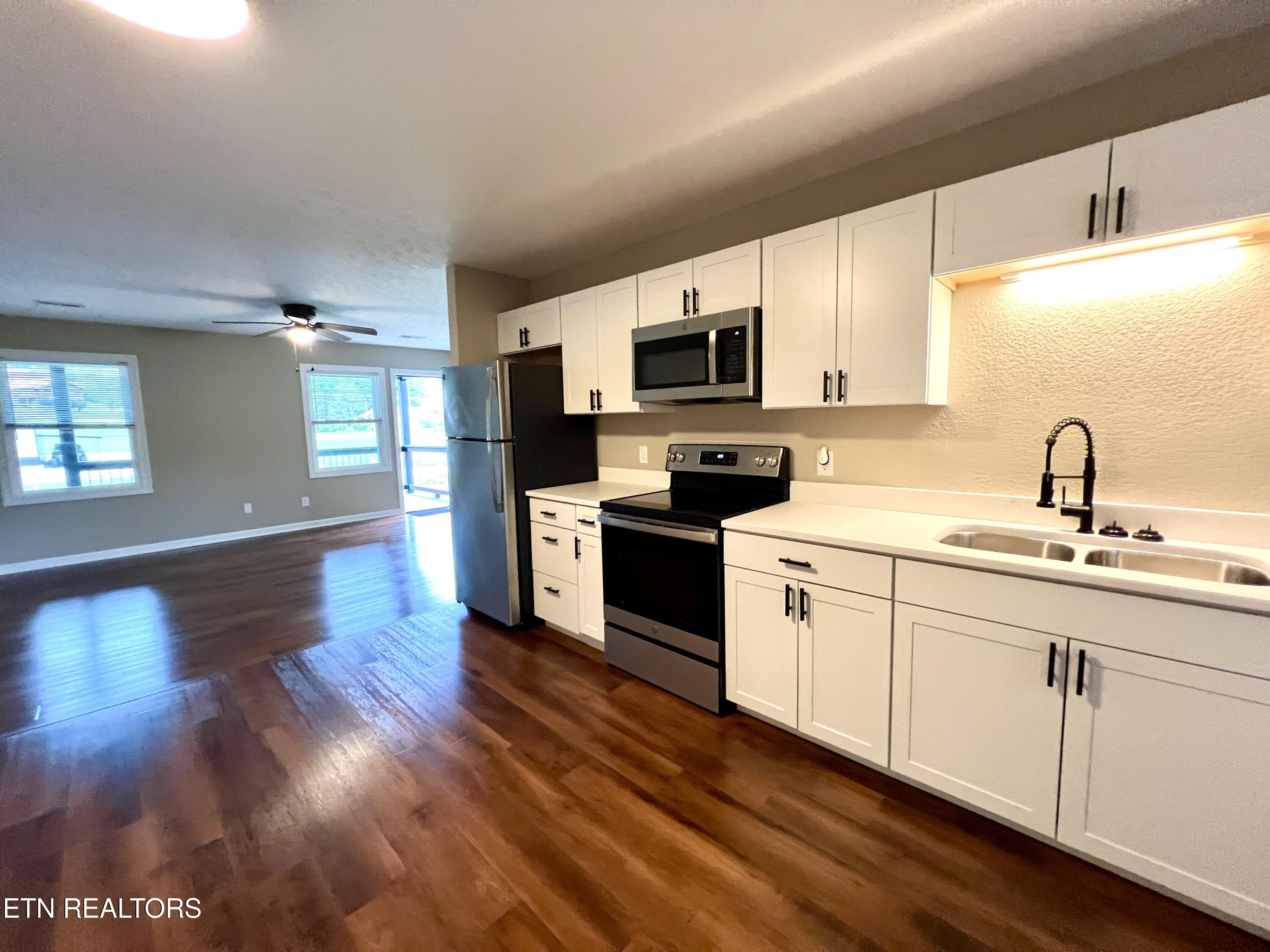 3769 Wears Valley Road, Unit 3 Sevierville, TN 37862 - Photo 2 of 22 20251007_182302580_iOS