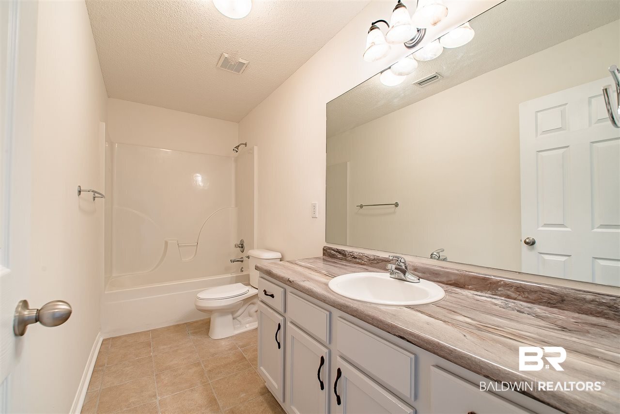 106 Montclair Place Daphne, AL 36526 - Photo 30 of 39