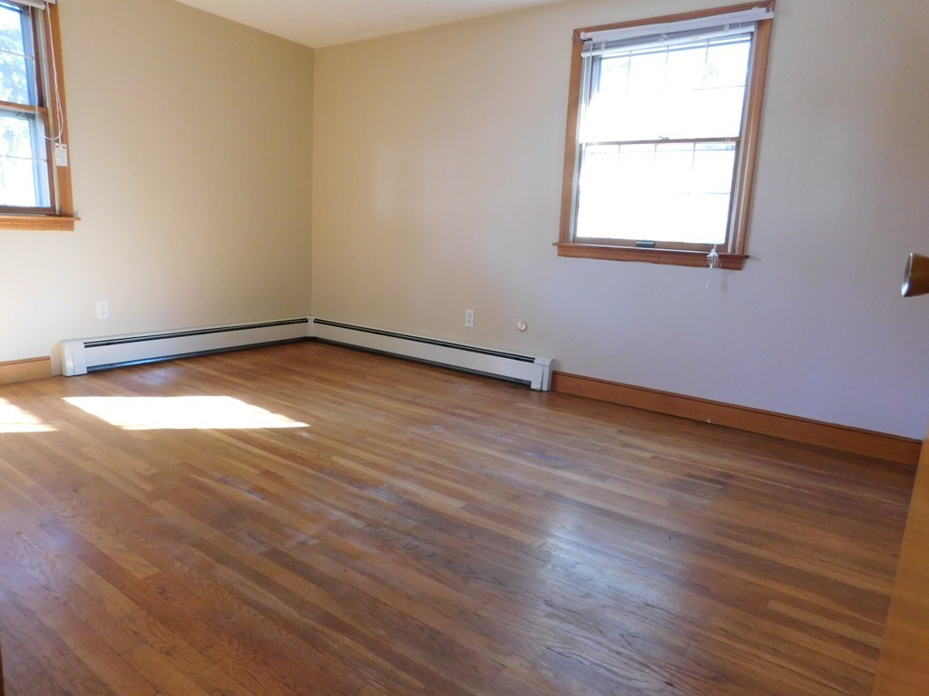 60 Hemlock Drive Attleboro, MA 02703 - Photo 11 of 13 Gallery Image 11