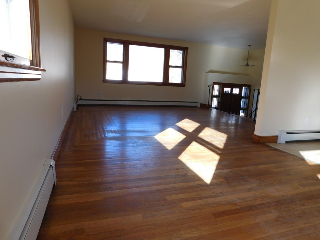 60 Hemlock Drive Attleboro, MA 02703 - Photo 12 of 13 Gallery Image 12