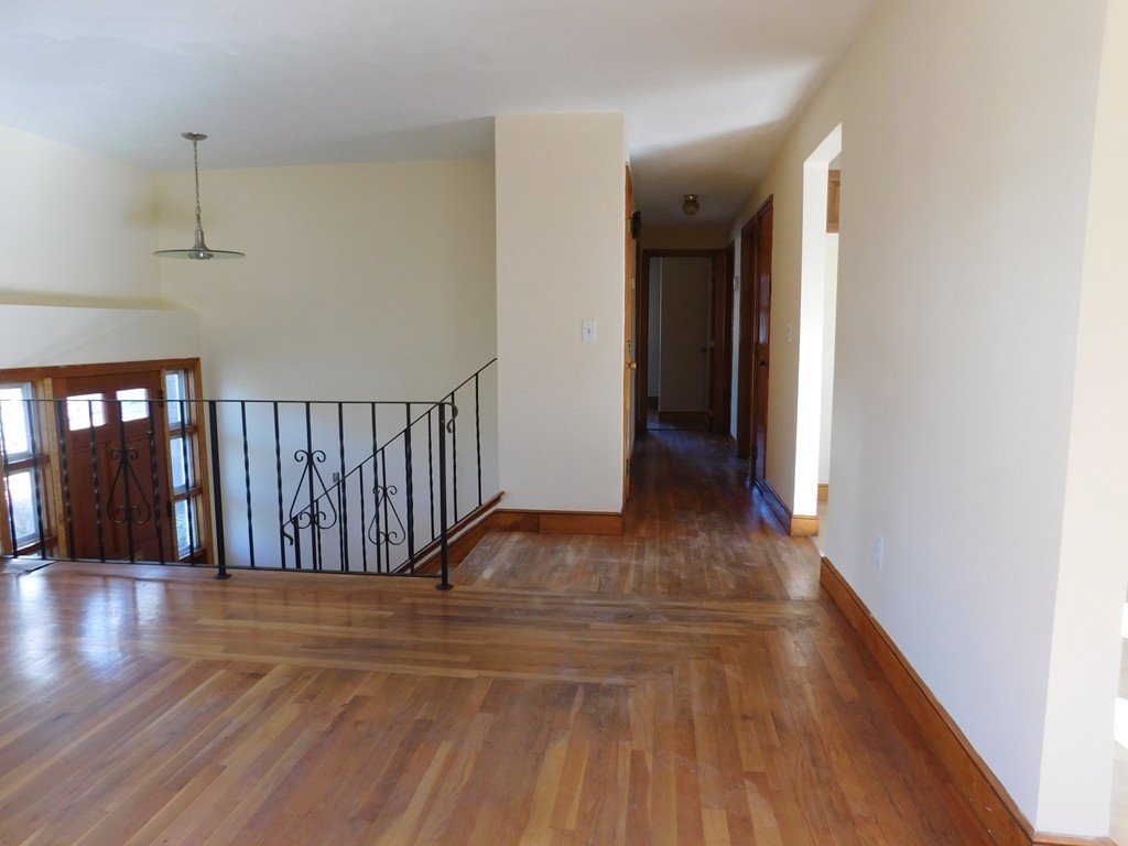 60 Hemlock Drive Attleboro, MA 02703 - Photo 9 of 13 Gallery Image 9
