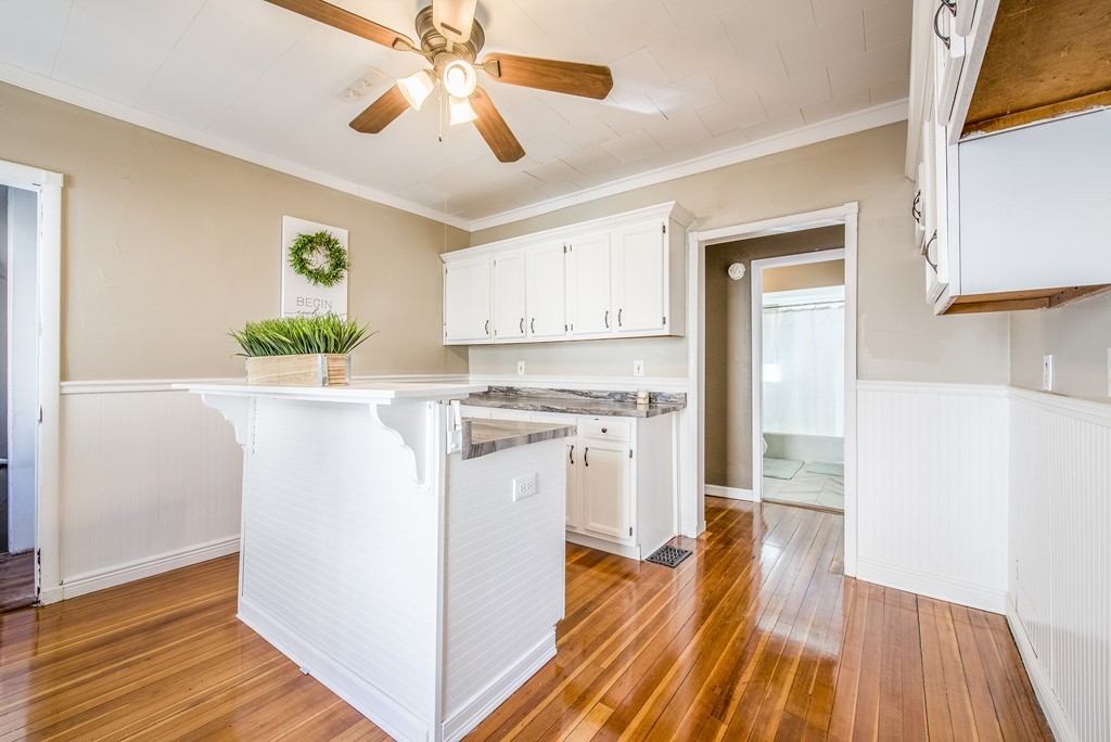 61-63 Eloise Street Springfield, MA 01118 - Photo 12 of 39