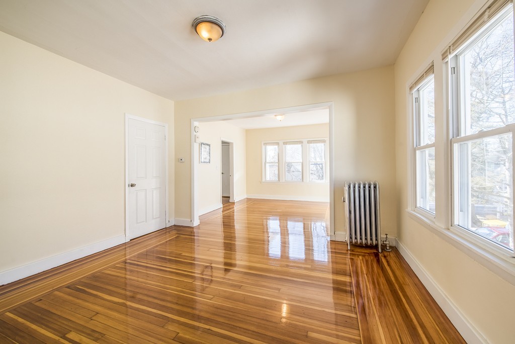 61-63 Eloise Street Springfield, MA 01118 - Photo 19 of 39