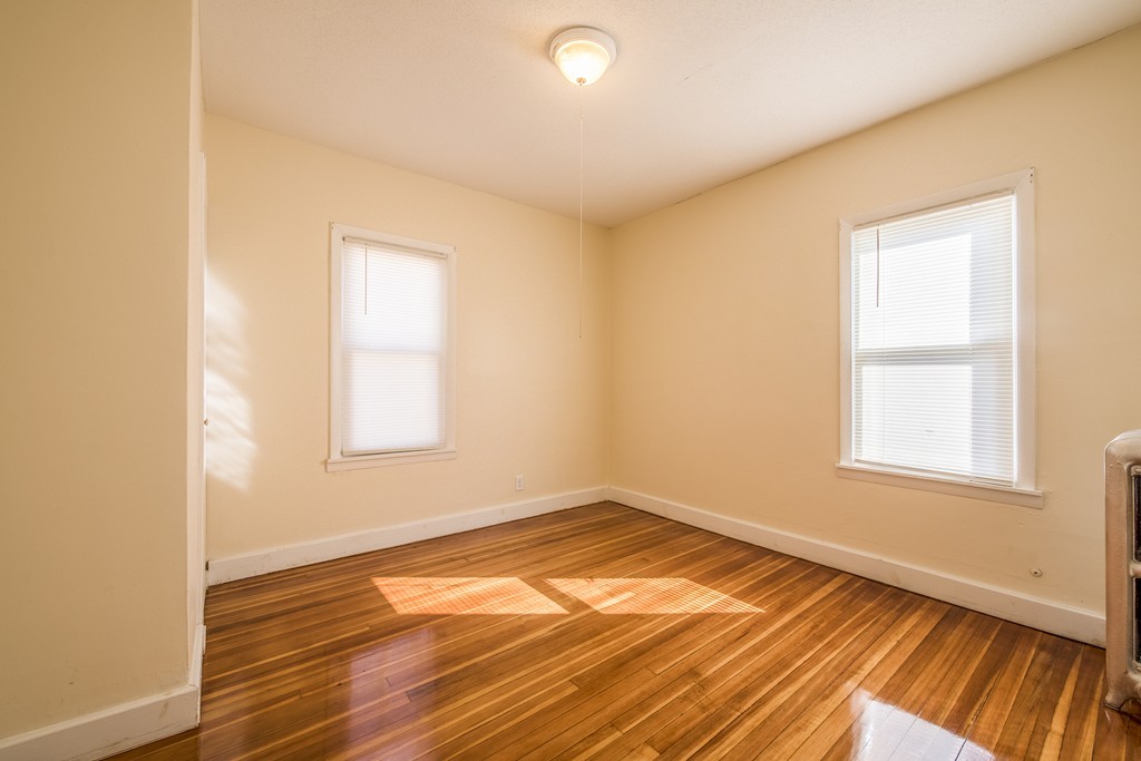 61-63 Eloise Street Springfield, MA 01118 - Photo 23 of 39