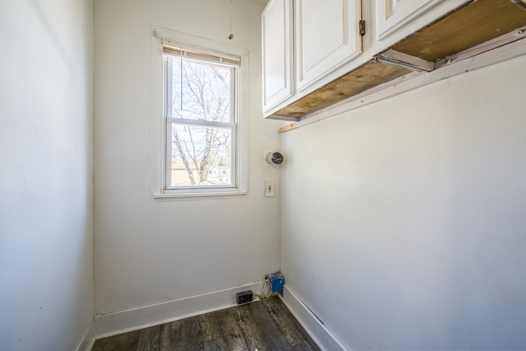 61-63 Eloise Street Springfield, MA 01118 - Photo 28 of 39