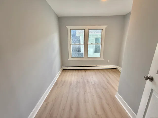 $2,500 | 748 Maple Street, Unit 3, Bridgeport, CT 06608