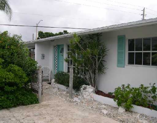 403 Robalo Court, Unit 403 Stuart, FL 34996 - Photo 1 of 4 Primary Photo