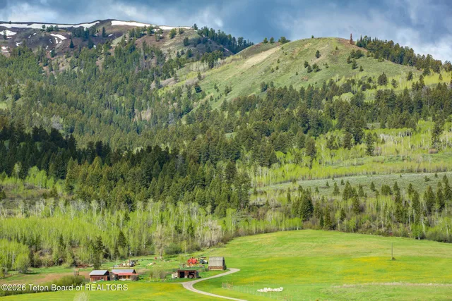 $15,000,000 | 7675 Highway 89, Jackson, WY 83001