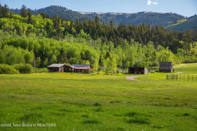 $15,000,000 | 7675 Highway 89, Jackson, WY 83001